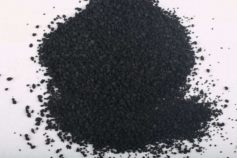 Activated carbon for oil sweetening catalysts