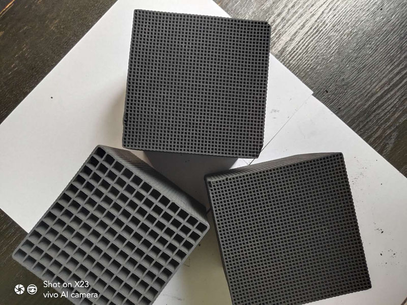 Honeycomb activated carbon